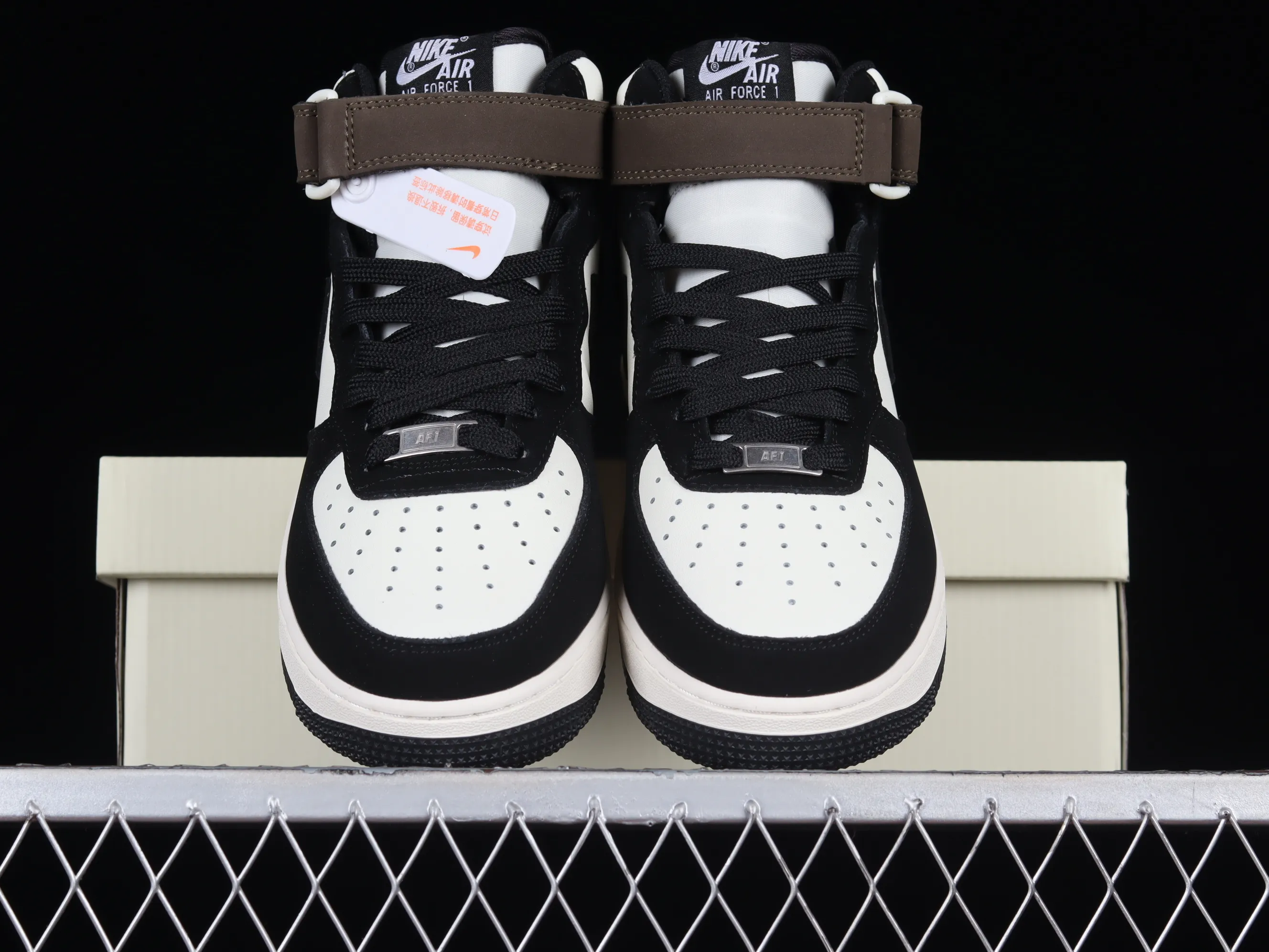 All categories Nk Air Force 1 Air Force series Nk Air Force 1 Mid Air Force mid-top Nk Air Force 1'07 Mid mocha black stitching Air Force One mid-top sports and leisure sneakers GH5696-023